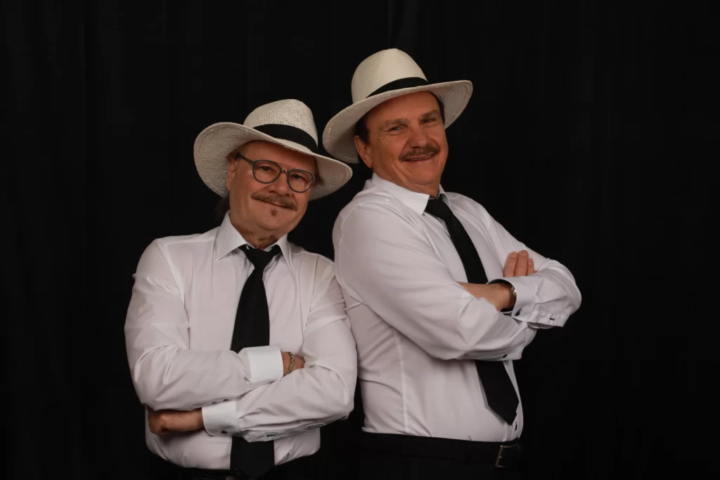 242cf7_88663b5c6836403786fdaf692167bd04_mv2